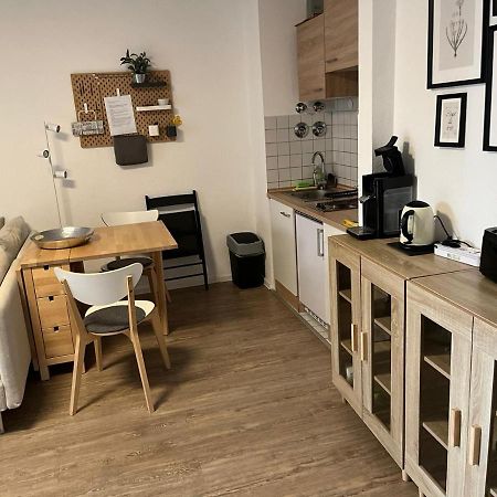 1 Zimmer Wohnung Mit Der Terrasse In Der Innenstadt Wiesbaden Esterno foto