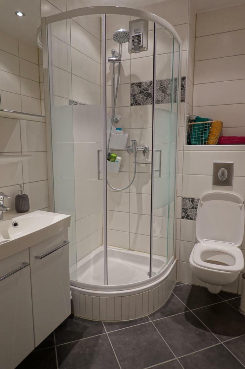 1 Zimmer Wohnung Mit Der Terrasse In Der Innenstadt Wiesbaden Esterno foto